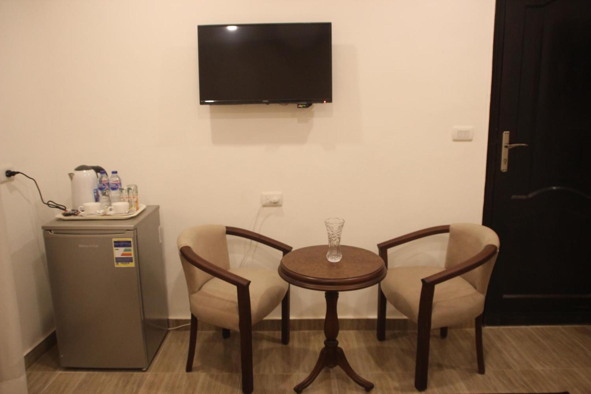 Farida Pyramids Boutique Hotel Kafret el-Gabal Buitenkant foto