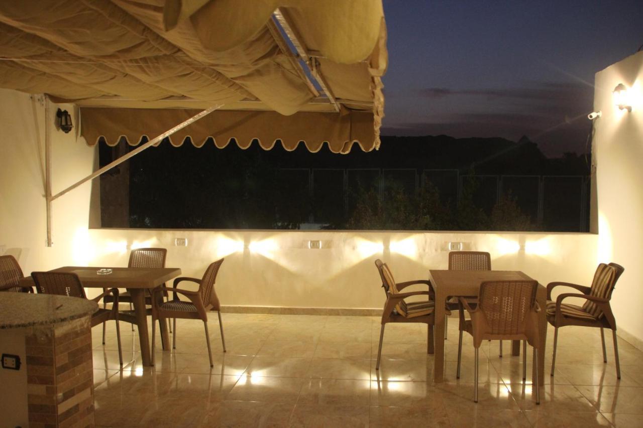 Farida Pyramids Boutique Hotel Kafret el-Gabal Buitenkant foto